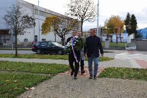 ROUDNICE SI PŘIPOMÍNÁ DEN BOJE ZA SVOBODU A DEMOKRACII