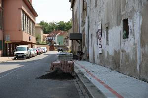 Práce v&nbsp;ulicích Poděbradova a&nbsp;Palackého dopravu neomezí, uzavřou však podjezd k&nbsp;Labi