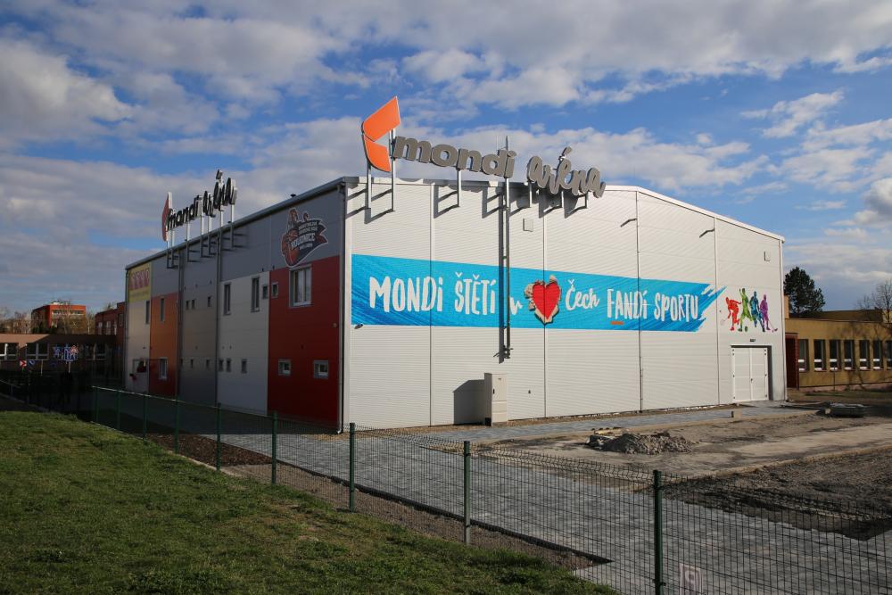 Otevřeli jsme novou sportovní halu 